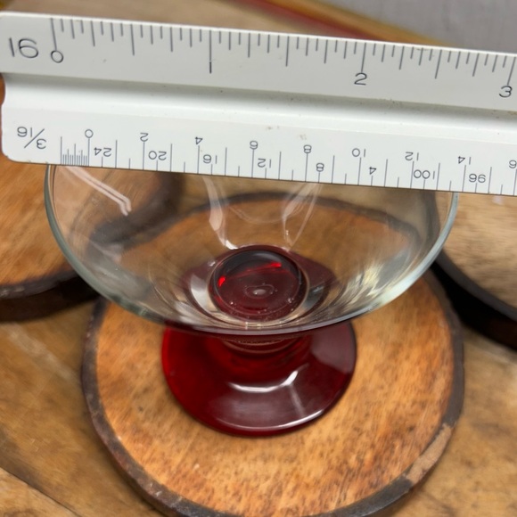 Vintage Libbey set of 5 Red and Green Base Cocktail Glasses Double
Shot Cordial - Picture 4 of 8